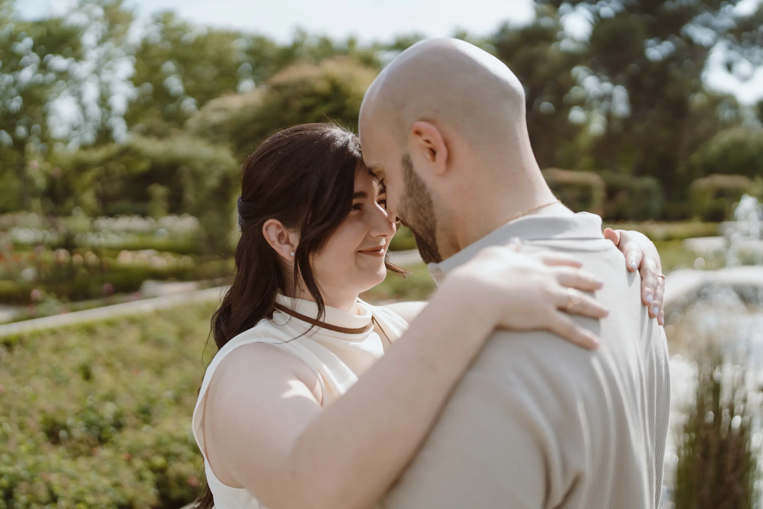 Couple photoshoot in Madrid · Me caso, literal