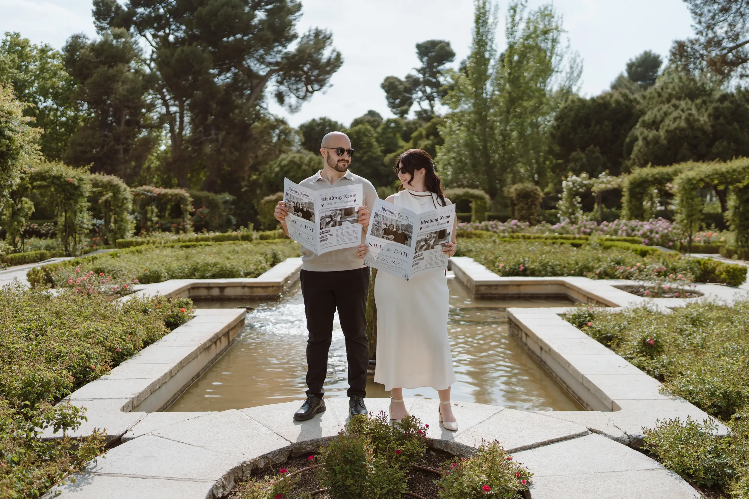 Couple photoshoot in Madrid · Me caso, literal